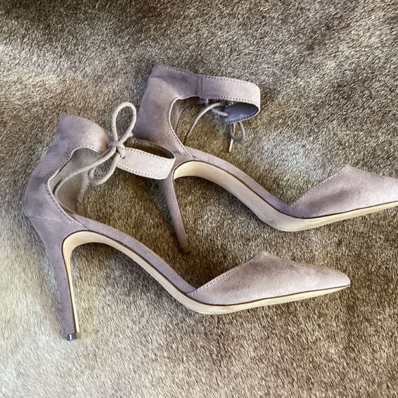 Forever 21 Ankle Wrap Delicate Tie Pointy Toe Heels - Picture 6 of 8